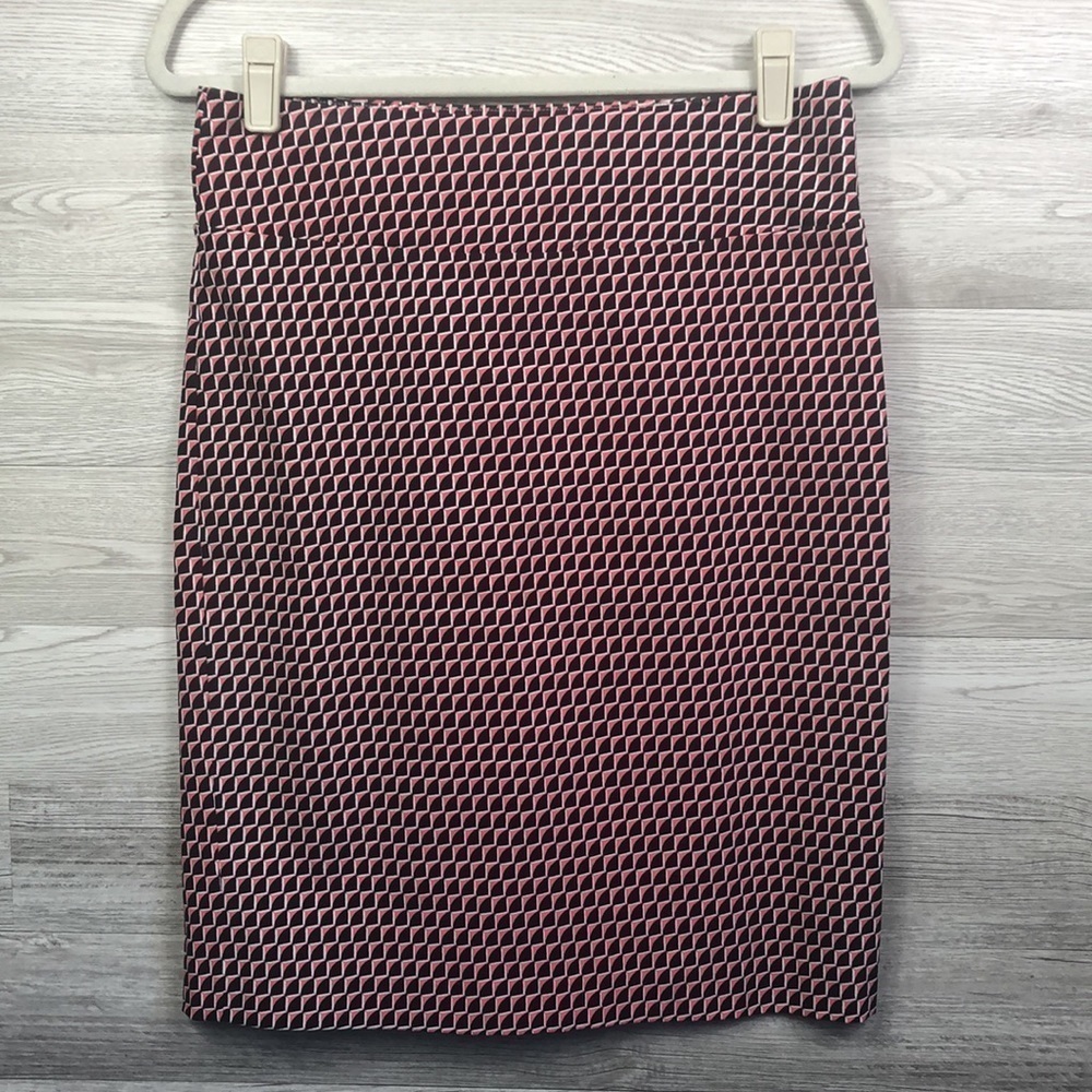 NWOT Margaret Medium Stitch Fix Pencil Skirt Slimming